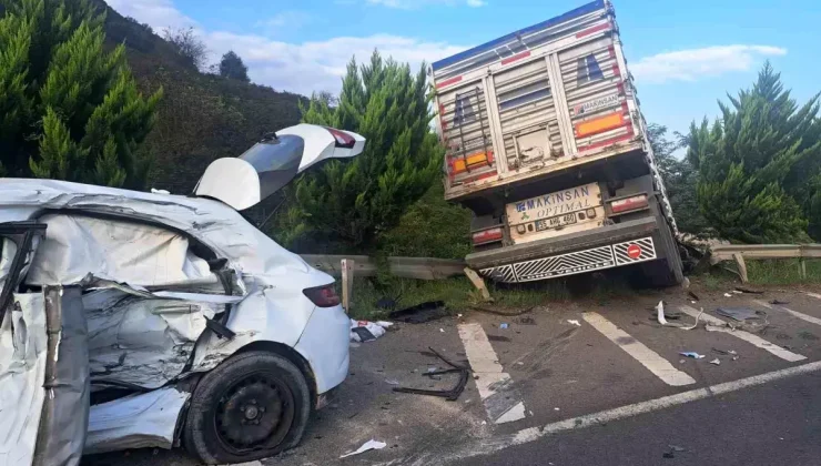 Ünye’de Zincirleme Trafik Kazası: 1’i Ağır 5 Kişi Yaralandı